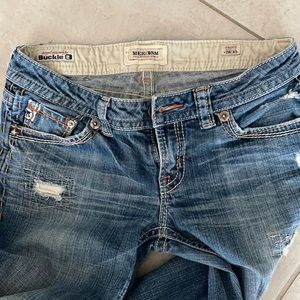 MEK jeans size 28, length 32, Buckle